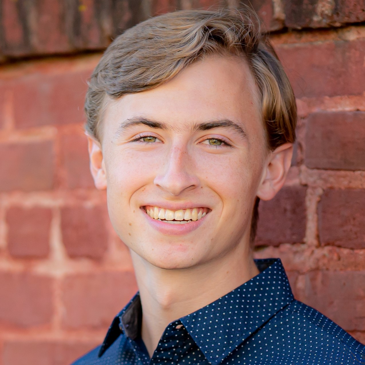 Daniel headshot